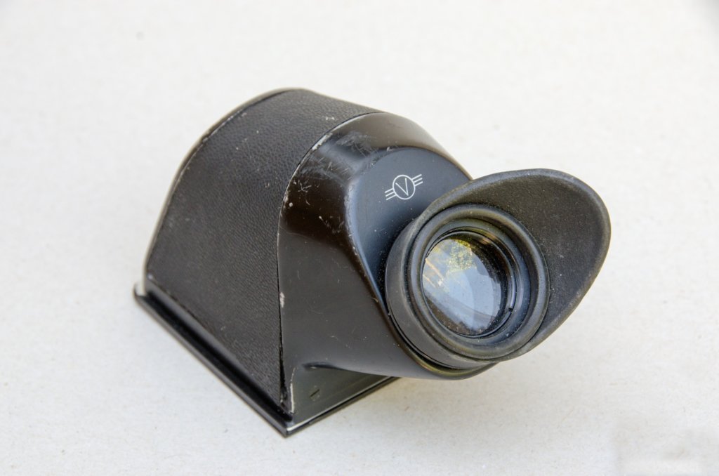 _hasselblad_novoflex_45deg_prism.jpg